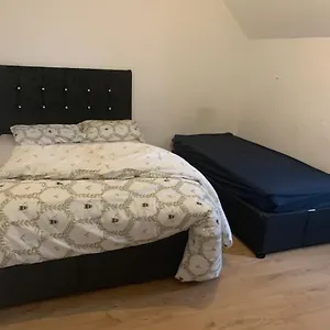 https://bnb-at-apex-house.brighton-hotels-england.com